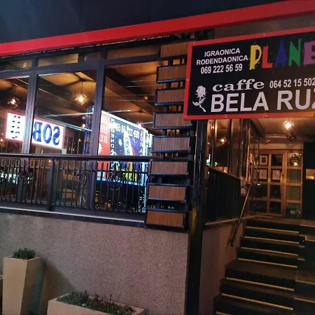Bela Ruza 2* Beograd